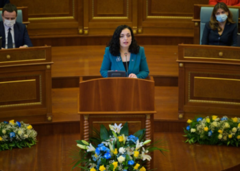Presidentja Osmani sot i drejtohet Kuvendit të Kosovës