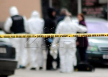 Aksident i rëndë në Pejë, vdes një person, 3 dërgohen në emergjencë – i përfshirë edhe një polic