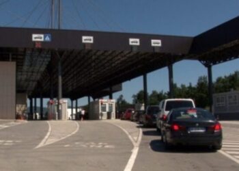 Hiqet barrikada, lirohet pika kufitare në Merdar