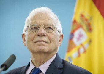 Borrell: Barrikadat duhet të hiqen, palët t’i kthehen dialogut