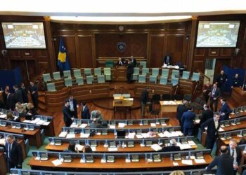 Kuvendi miraton Ligjin për pagat