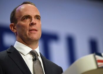 Londra, nikoqire e takimit ndërkombëtar për të diskutuar krimet e luftës në Ukrainë