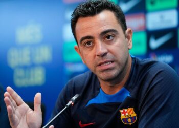 Xavi dënon futbollistët e Barcelonës pas barazimit në derbin ndaj Espanyoli
