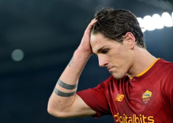 Zaniolo sulmohet nga tifozët pranë shtëpisë së tij, reagon policia