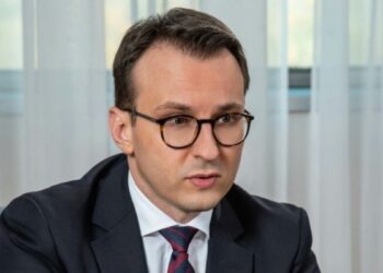 MPJ-ja e konfirmon: Vizita e Petkoviqit në Kosovë me karakter fetar, obligohet të përmbahet nga deklaratat politike e gjuha nxitëse