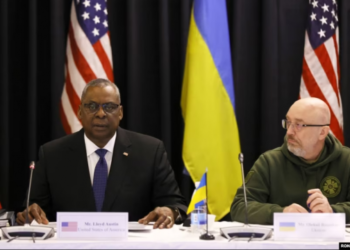 Austin: Paketa e ndihmës përfshin tanke, por jo tanket e kërkuara nga Ukraina