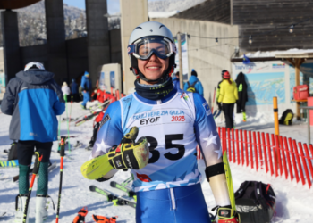 Skitari kosovar, Klos Vokshi garoi sot në disiplinën e sllallomit të madh në “EYOF 2023”