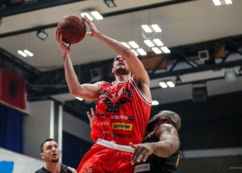 Prishtina mposht Siauliain në Estoni