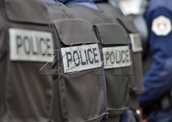 Shtohen forcat e policisë në Shtërpcë, bisedohet me banorët për largimin e barrikadës