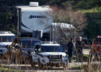 Tre të vrarë, katër të plagosur në incidentin e fundit me armë zjarri në Kaliforni