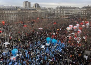 Planifikohen protesta të reja kundër reformës së pensioneve në Francë