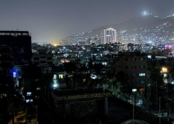 Talebanët ndalojnë plotësisht internetin në Afganistan, vendi në kaos